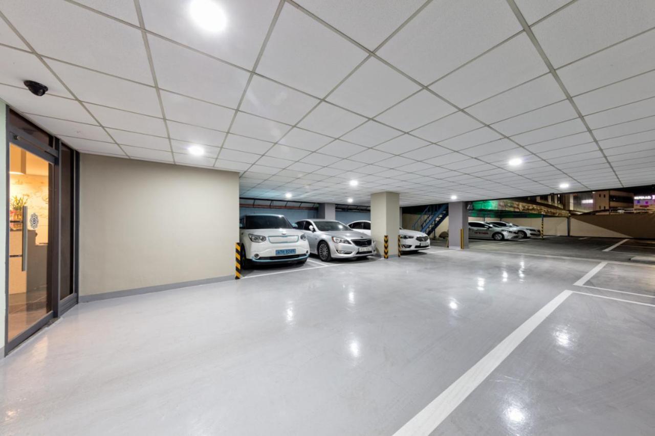Ballantine Business Hotel Gwangju Metropolitan City Eksteriør bilde