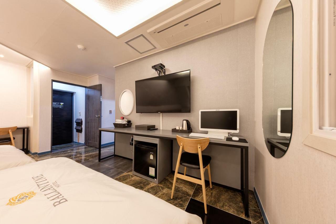 Ballantine Business Hotel Gwangju Metropolitan City Eksteriør bilde