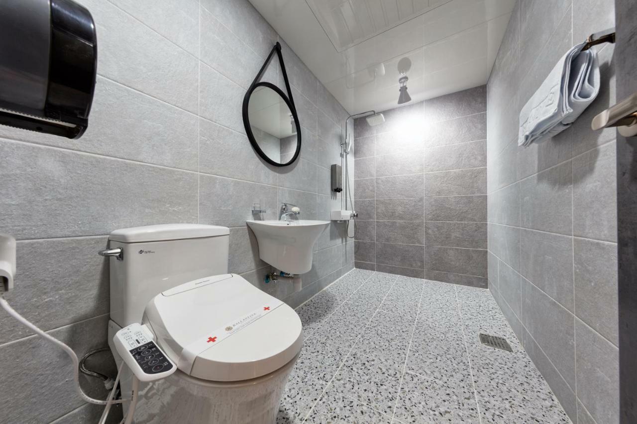 Ballantine Business Hotel Gwangju Metropolitan City Eksteriør bilde