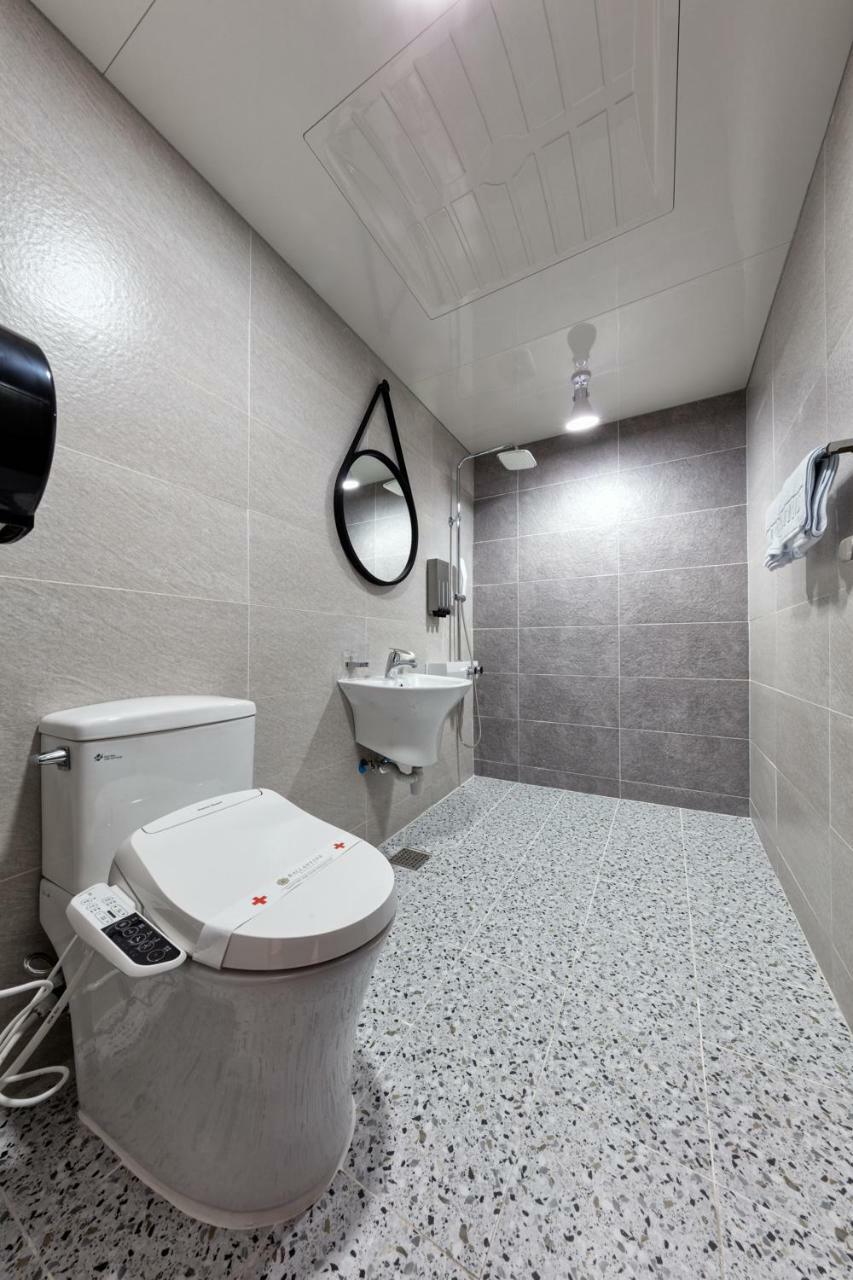 Ballantine Business Hotel Gwangju Metropolitan City Eksteriør bilde