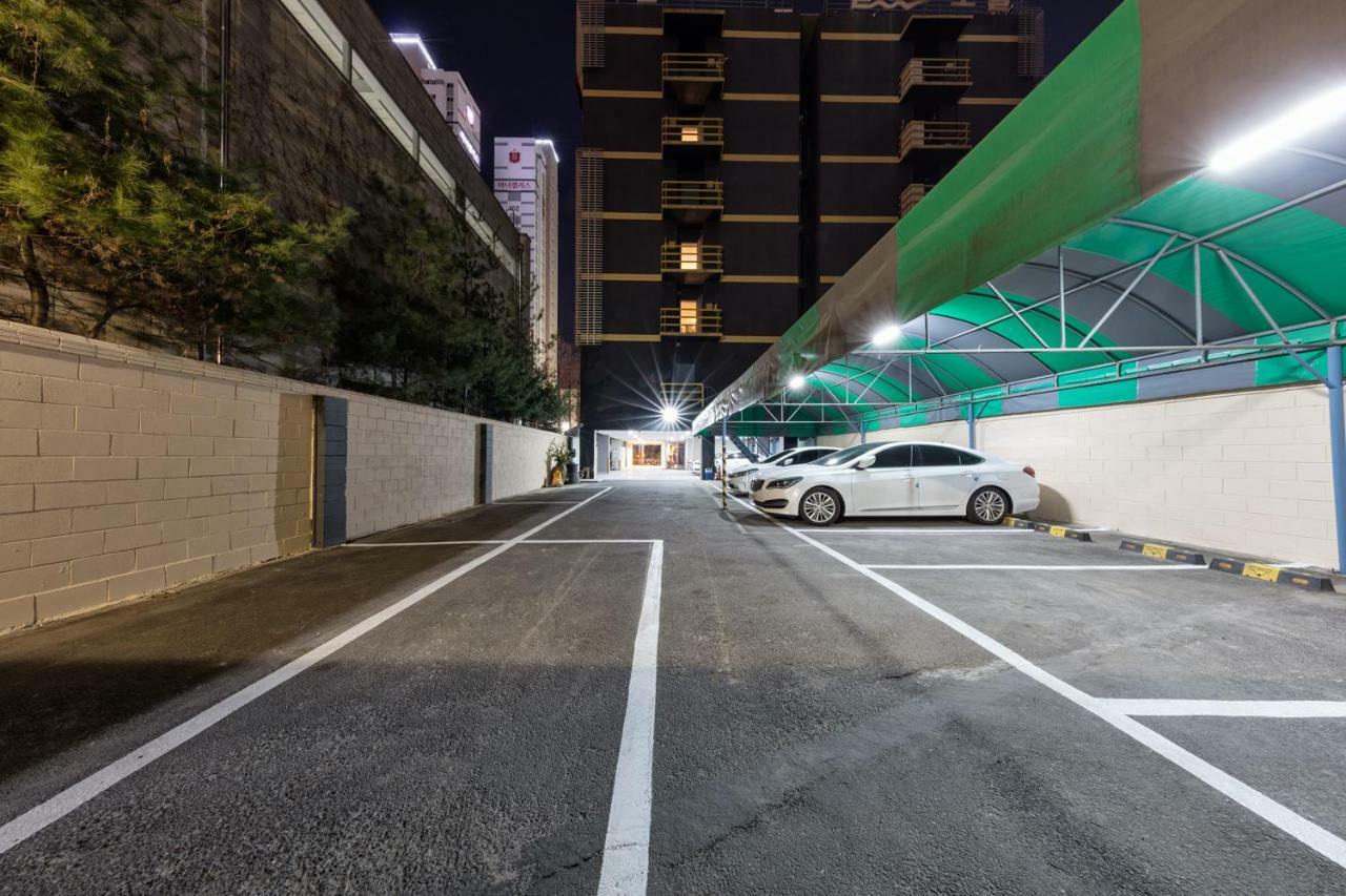 Ballantine Business Hotel Gwangju Metropolitan City Eksteriør bilde
