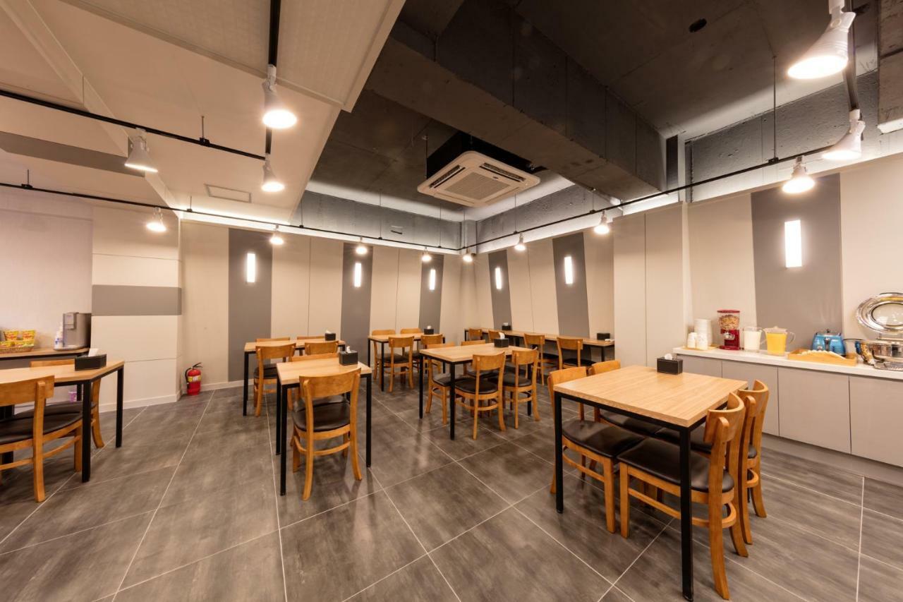 Ballantine Business Hotel Gwangju Metropolitan City Eksteriør bilde