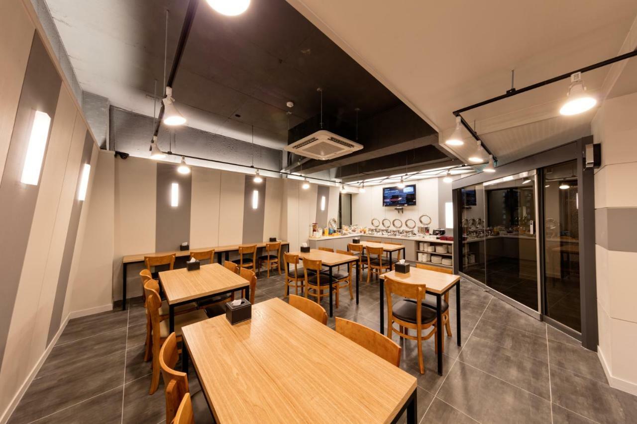 Ballantine Business Hotel Gwangju Metropolitan City Eksteriør bilde